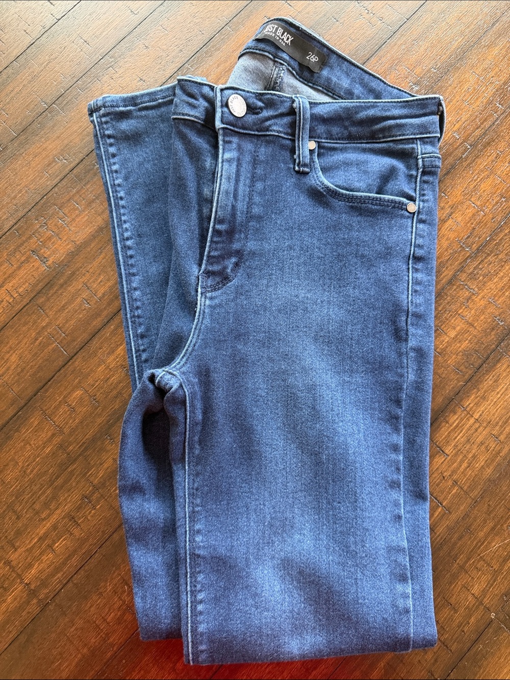 Petite Classic Dark Wash Women's Skinny Jeans